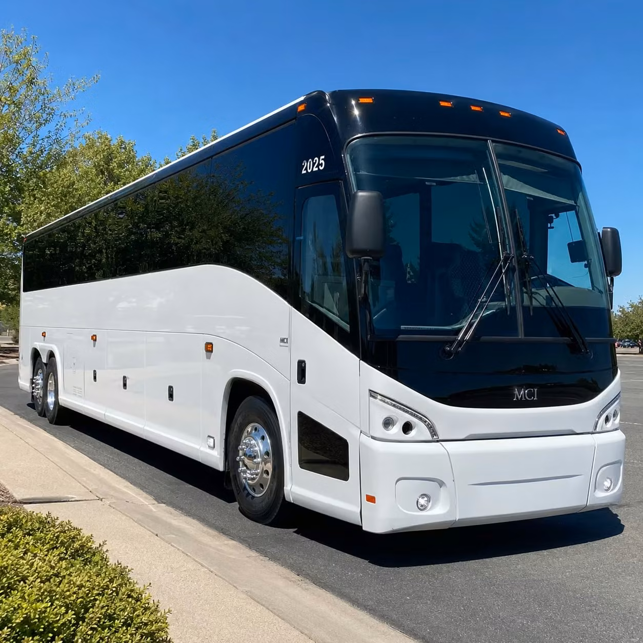 long distance charter bus rentals from missoula to glacier national park and beyond